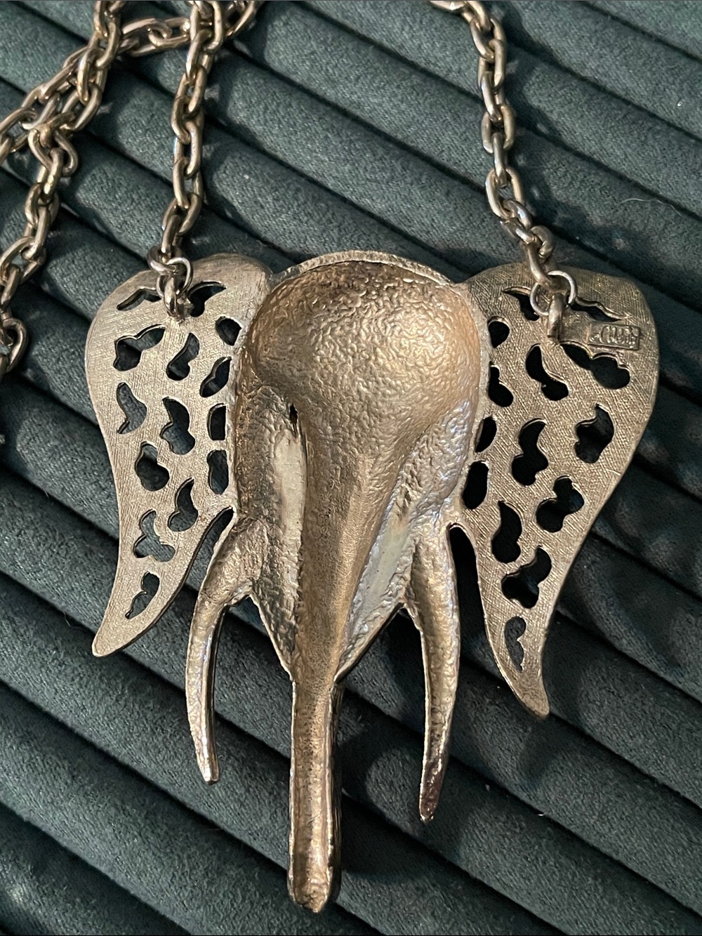 1970’s Celebrity NY Oversized Elephant Statement Necklace - Picture 12 of 13